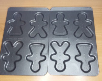 2 Nestle Toll House Cookie Kids Baking Pans Gingerbread Man Mold
