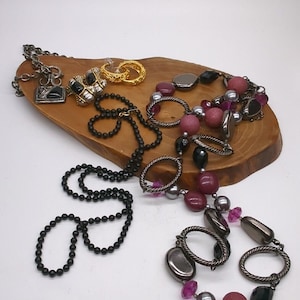 Lot 5 PREMIER DESIGNS Costume Jewelry Necklace and Earrings