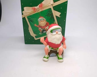Hallmark 1983 Vintage Keepsake Ornament "Hitchhiking Santa" w/ Box