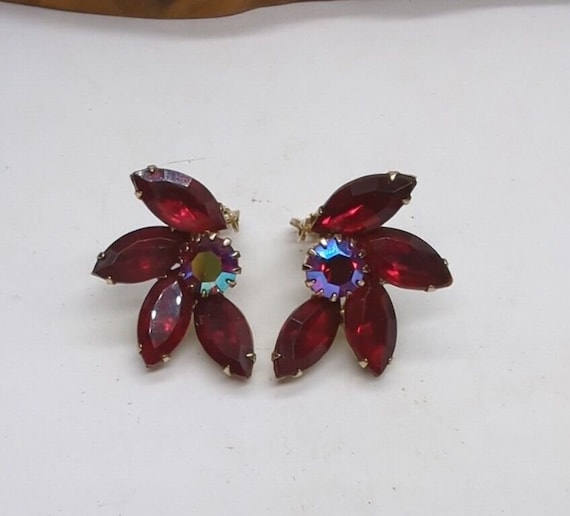 Vintage Weiss RED & AB RHINESTONES Clip On Earrin… - image 10