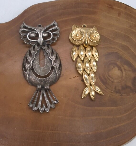 Lot Of 2 Owl Pendants Avon And Torino Goldtone Sil