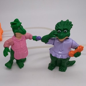 VTG 90s Disney The Dinosaurs Tv Show Momma and Sister Pump Toy McDonalds