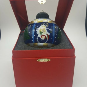 Madonna and Child Glass Ball Handpainted Christmas Ornament 5.5&quot; w/ Box