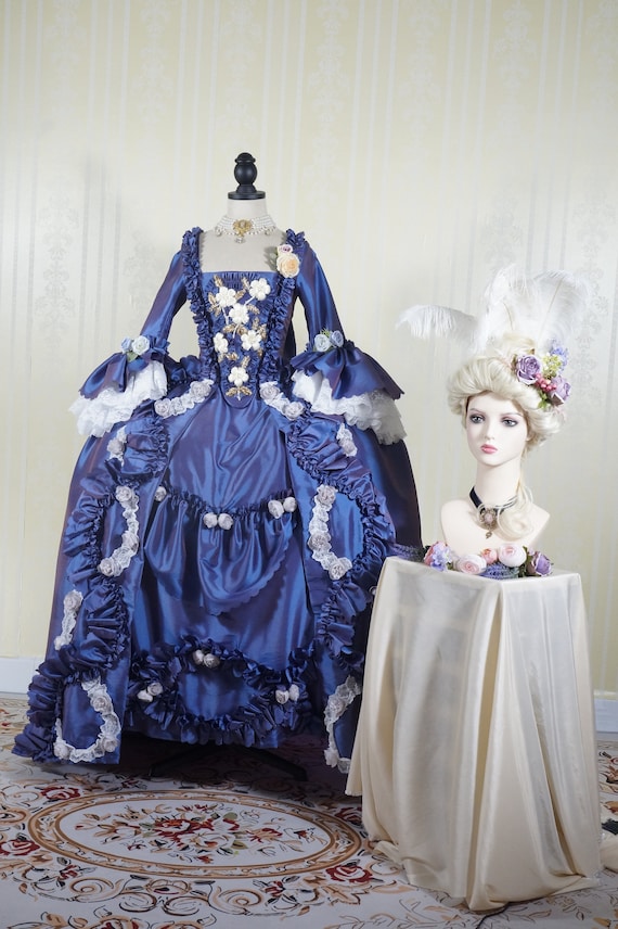 Robe xviii sale