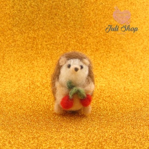 Hedgehog brooch Needle felt stuffed animals pin brooch