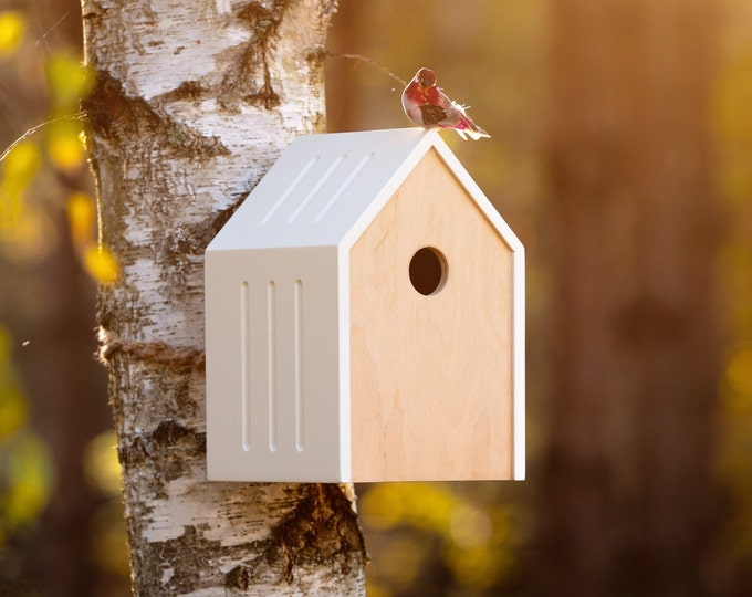 Handmade Bird House, Birdhouse | Outdoor & Garden Housewarming Gift