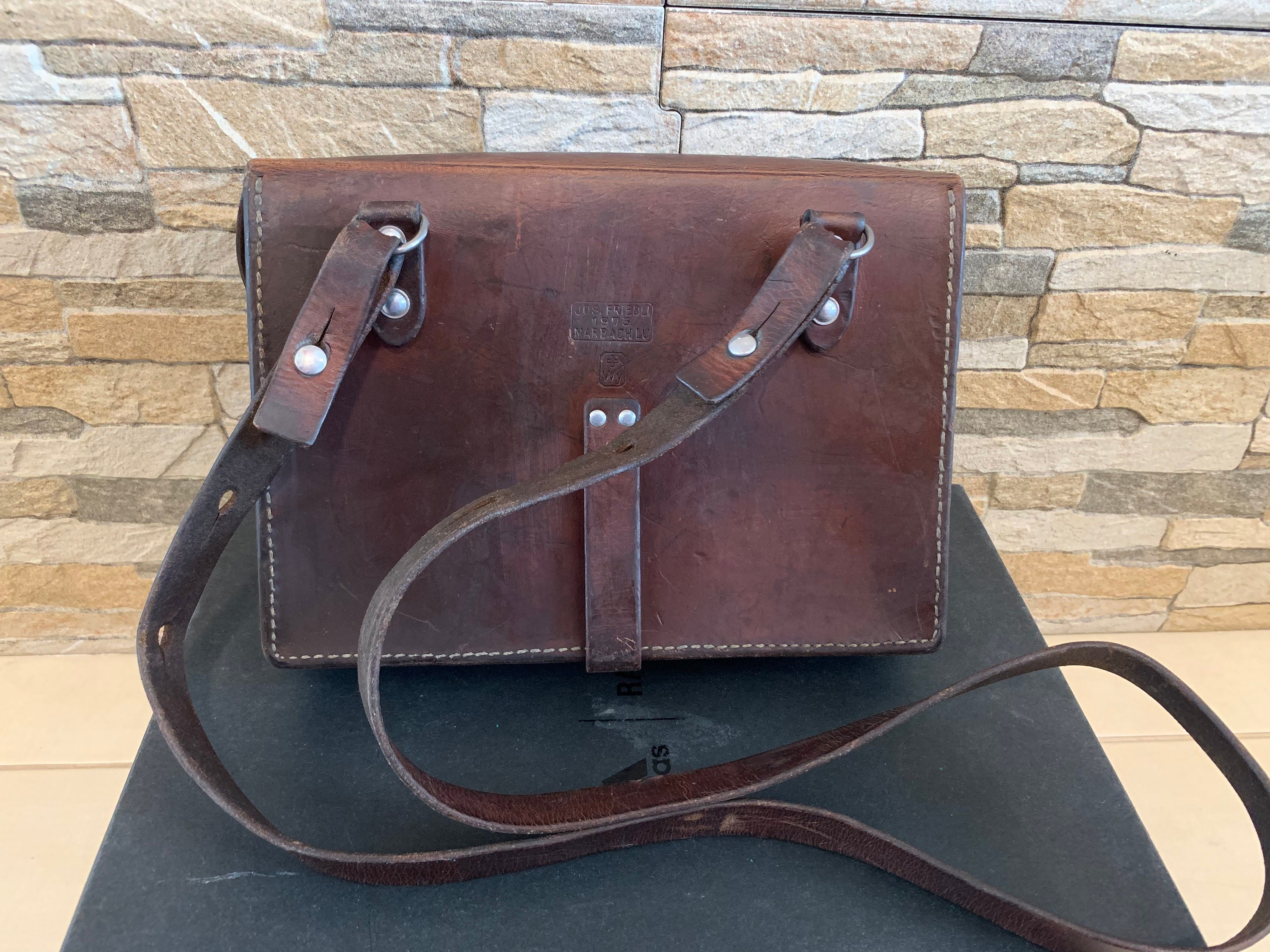 VINTAGE 1973 Swiss Army WW2 Leather Messenger Medic Bag Etsy