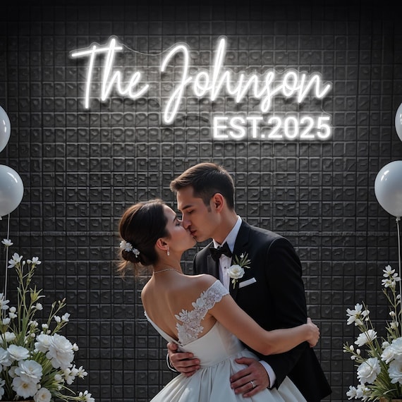 Wedding signs neon, Engagement gifts for couple, Wedding Decorations, Wedding Decor, Wedding Gifts, Neon wedding name sign light, Wellcome