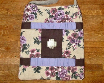 Handmade crossbody zippered bag, handbag, pocketbook 11.5H x 10W. Free Shipping.
