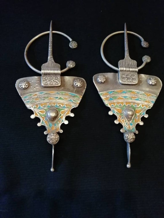 A Pair Of Triangle Fibers Ibzimen Great Kabyle Algeria Etsy