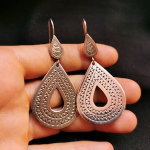 Authentic Tuareg Silver Earrings - Handcrafted Ethnic Jewelry for a Unique