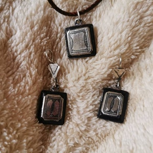 Handmade Necklace and earrings African Art Ethnic Jewelry Vintage Berber Tuareg Ebony Amulet Talisman Pendant Necklace FROM MOROCCO