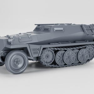 Sd.Kfz.253 Observation vehicle (Germany, WW2)  – 3D Printed WWII Model – 28mm / 1:56 Scale for BA & Tabletop Wargames