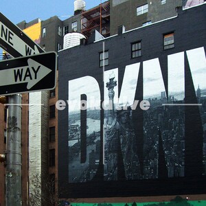 New York City DKNY Wandbild Druck | NYC Manhattan | Farblandschaft Fotografie | Wandkunst