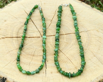 Collar Elegante De Perla Barroca Y Jade Redondo De 10mm - Hecho A Mano, Bañado En Oro