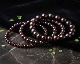 Granat Perlen Armband, Januar Geburtsstein, Edelstein Schmuck Burgund