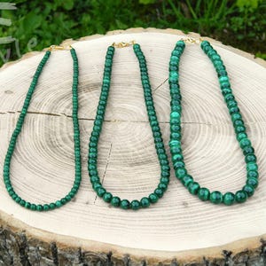 Malakit halsband, Malakit fotlänk, Malakit armband med spänne, Malakit pärlhalsband, grönt Chips halsband, Taurus födelsesten