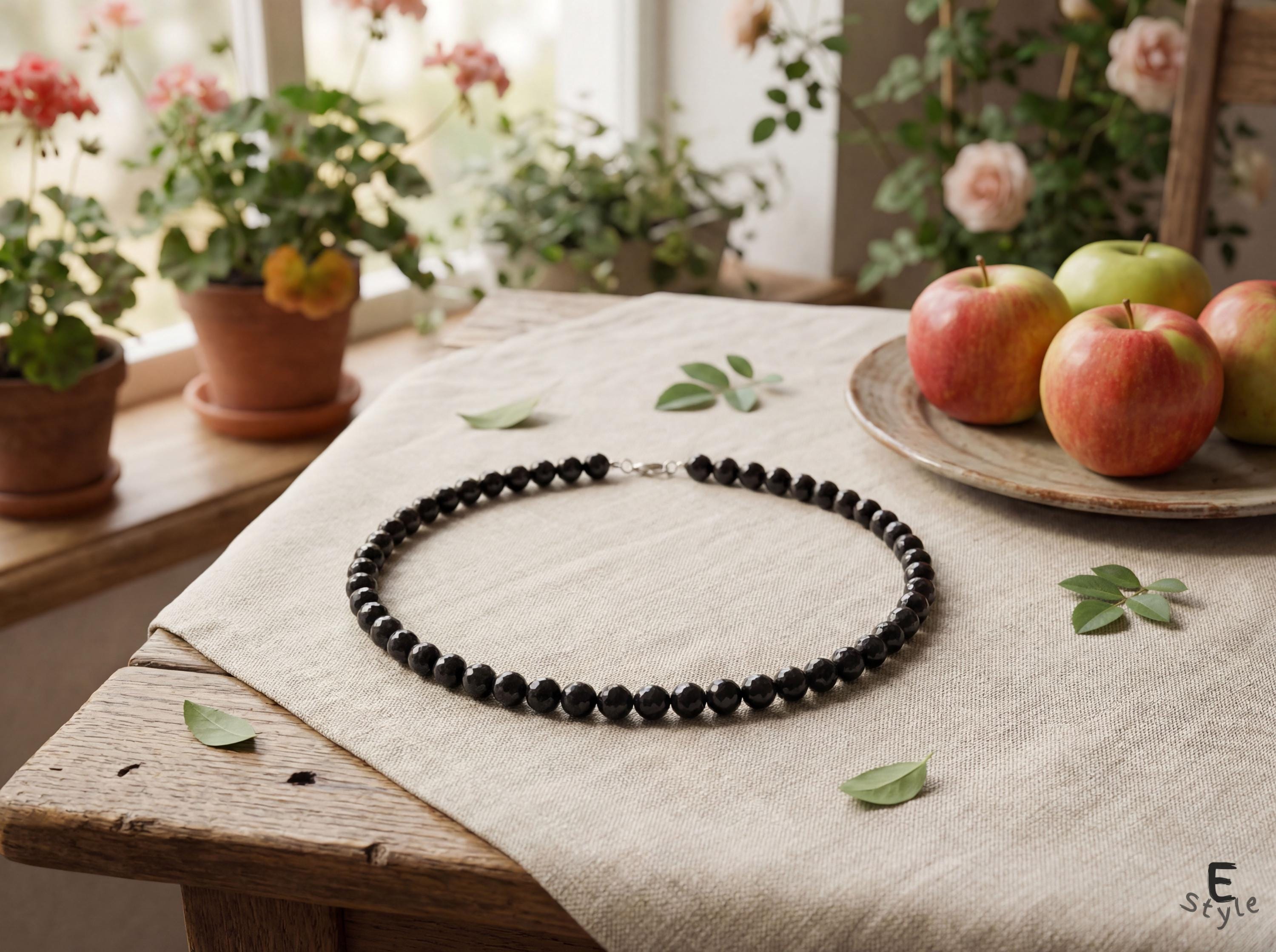 Collana Girocollo Catena Oro Giallo 18kt Con Pietre Di Colore Verde Smeraldo E Ciondoli Charms Cuoricini - Foto 3