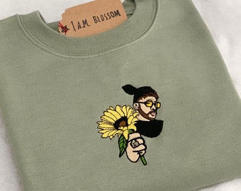 Bad Bunny girasol linda sudadera bordada minimalista / cuello redondo / camiseta / regalo con capucha para ella / regalo para su día de San Valentín de Pascua