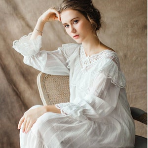 Cotton Victorian Nightgown White Long French Nightgown Women Lace Vintage Night Dress Cotton Sleepwear Victorian Chemise Vintage Nightgown