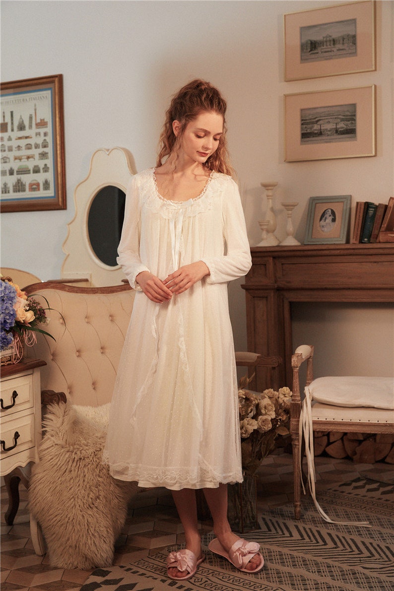 Chemise De Nuit Femme En Coton 95% - Col V Dentelle, Manches Courtes, Avec Poches, Robe De Nuit Confortable