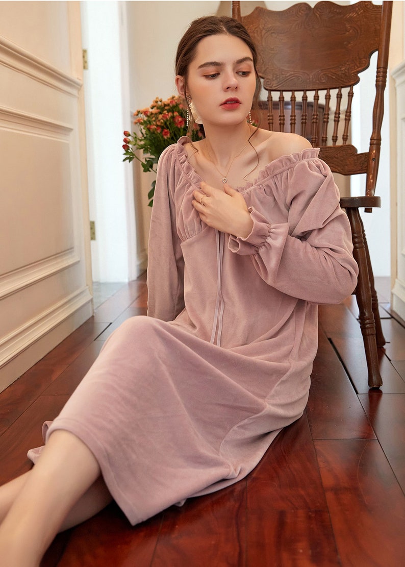 vintage style night gown