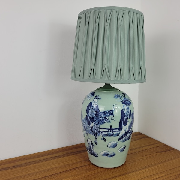 Chinese antique table lamp around 1900 Ceramic Lamp gray blue chinesische antike Tischlampe ca. um 1900 Vintage Keramiklampe alt grau-blau