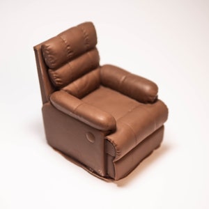 Miniature recliner chair dollhouse hotsell