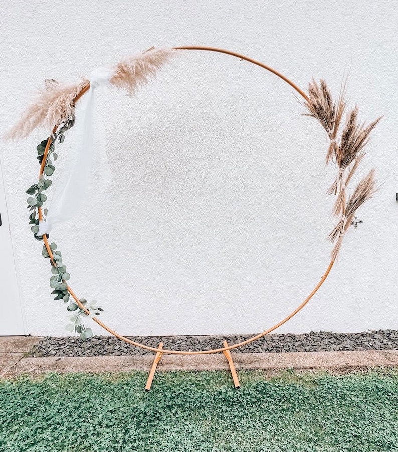 Was ist eine Boho Hochzeit? Traubogen rund für Hochzeiten Boho