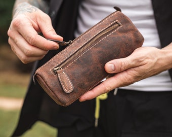 Handgemaakt leren etui: gepersonaliseerd etui met ritssluiting