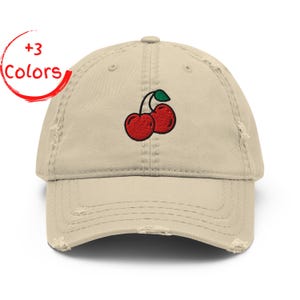 Cappello con ricamo ciliegia effetto consumato / Cappello con motivo di frutta vintage / Regalo estivo con bacche / Berretto dall&#39;aspetto consumato