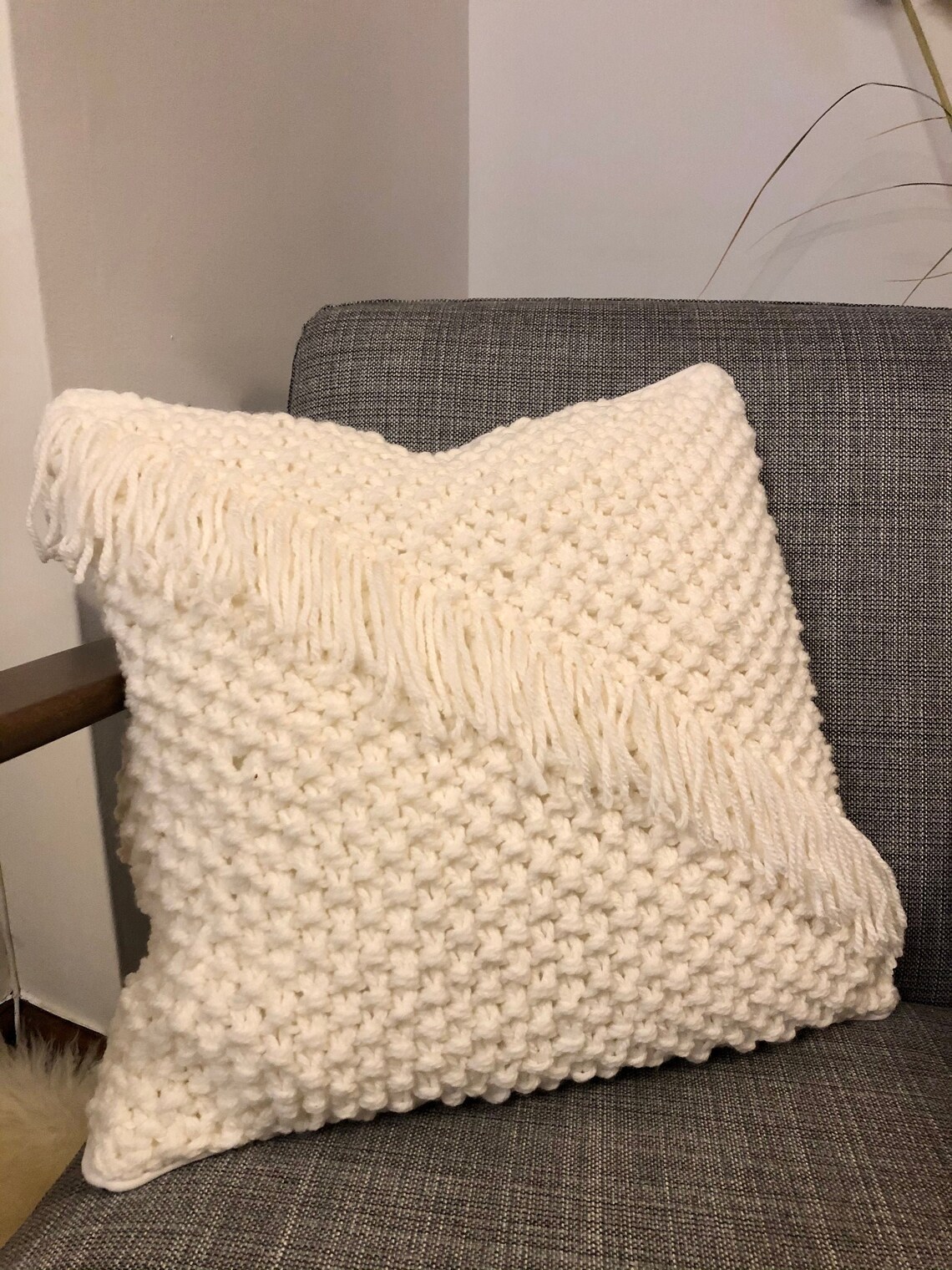 Handmade chunky knit cushion cover. Etsy.de