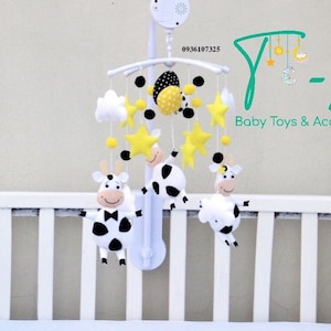 Cows crib mobile, Baby Mobile, Cows Mobile, Baby Mobile Boy, Nursery Mobile, Mobile Girl, Baby Shower Gift, Felt Mobile, Nursery Decoration