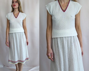 140 70s vintage viscose blend semi sheer 2 piece set ensemble/ midi skirt and sleeveless vest/ white/ casual/ MOD/ co-ord size S
