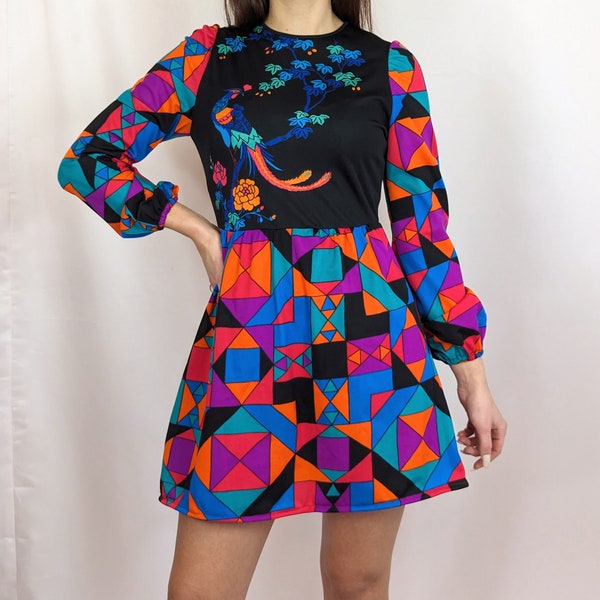 60s/ 70s true vintage mini dress/ acid/ psychedelic pattern/ multicolour/ abstract/ long sleeve/ groovy/ geometric pattern/ bold/ size S