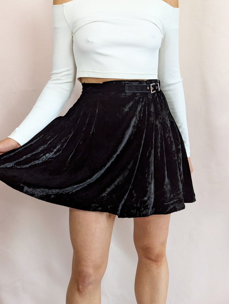 y2k 00s vintage Blumarine black velvet mini pleated skirt with diamante buckle/ high waist/ school girl/ glam/ chic/ rayon/ size S image 2