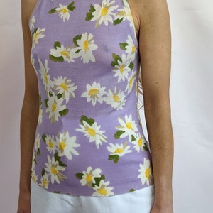 True vintage Y2K 2000s Moschino 100% wool lilac sleeveless top with floral daisy pattern quirky cute pastel chic size S/ XS image 7
