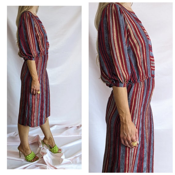 True vintage 1970s satin finish striped midi visc… - image 3