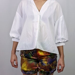 Vintage 1990s/ Y2K 100% silk abstract print multicolor rainbow shorts by Moschino Cheap and Chic size XS/S image 6