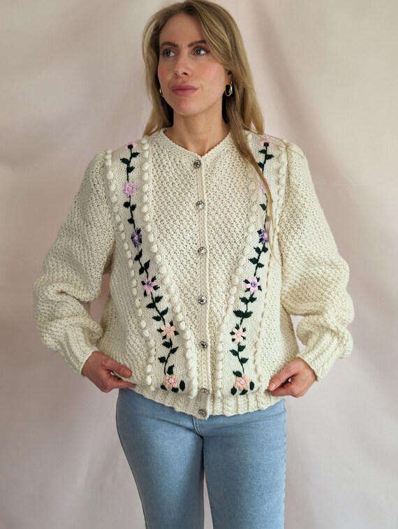 80s Vintage Hand Knitted Wool Puffy Sleeve Cream Cardigan With 