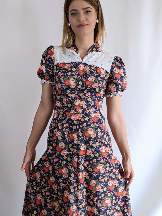 Vintage Rose Print Puff Sleeve Maxi Dress main image 0