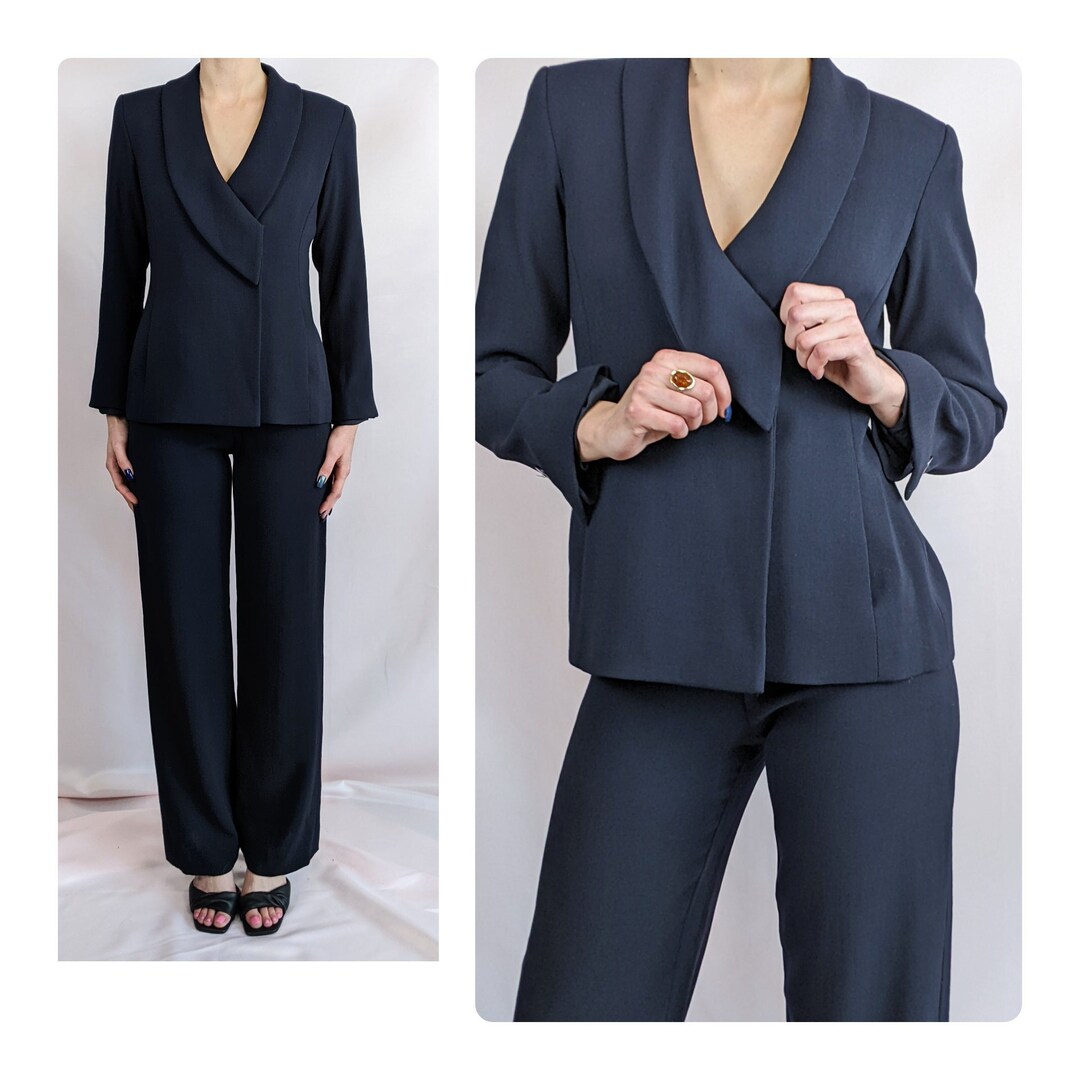 True Vintage 1990s / 2000s 100% Wool Classic Chic Pants Suit True Vintage 1990s / 2000s 100% Wool Classic Chic Pants Suit