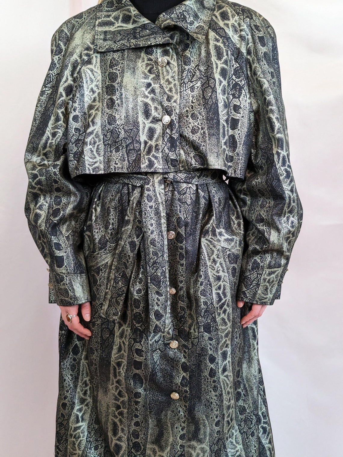 RARE True Vintage 1980s Snake Pattern Silver Grey and Black Maxi Trench ...
