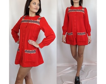 70s vintage wool mini red dress/ A line/ MOD/ Autumn Winter/ long sleeve/ shirtdress/ casual/ retro/ boho chic/ size S/ petite/ short