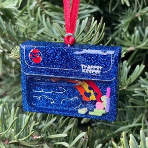 Old School Folder - Tree Ornament  - Winter Decoration - Christmas - Gift for friend - Unique Gift - Holiday - 80s - Vintage - 80s keychain