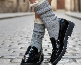 Grå spetsstövelsockor, ekologiska bomullsloafersockor, tillverkade i USA, miljövänliga fotledsstrumpor, hållbara preppy manschetter, höstpresent 1 st