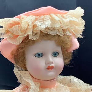 Handmade porcelain doll by Valencian sculptor Ramón Inglés, - full porcelain body - mint condition - DVSPOP