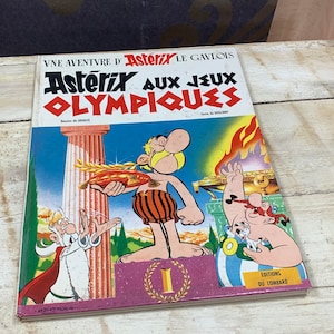Astérix comic - AUX JEUX OLYMPIQUES - Dessins de Uderzo - Texte de Goscinny - Editions Du Lombard - 1969 No 903 - French comic Astérix
