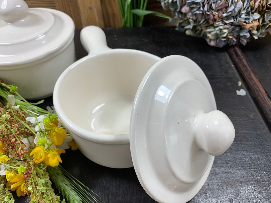 Nice set of 3 refractory pottery jars with lids for use in the Etsy