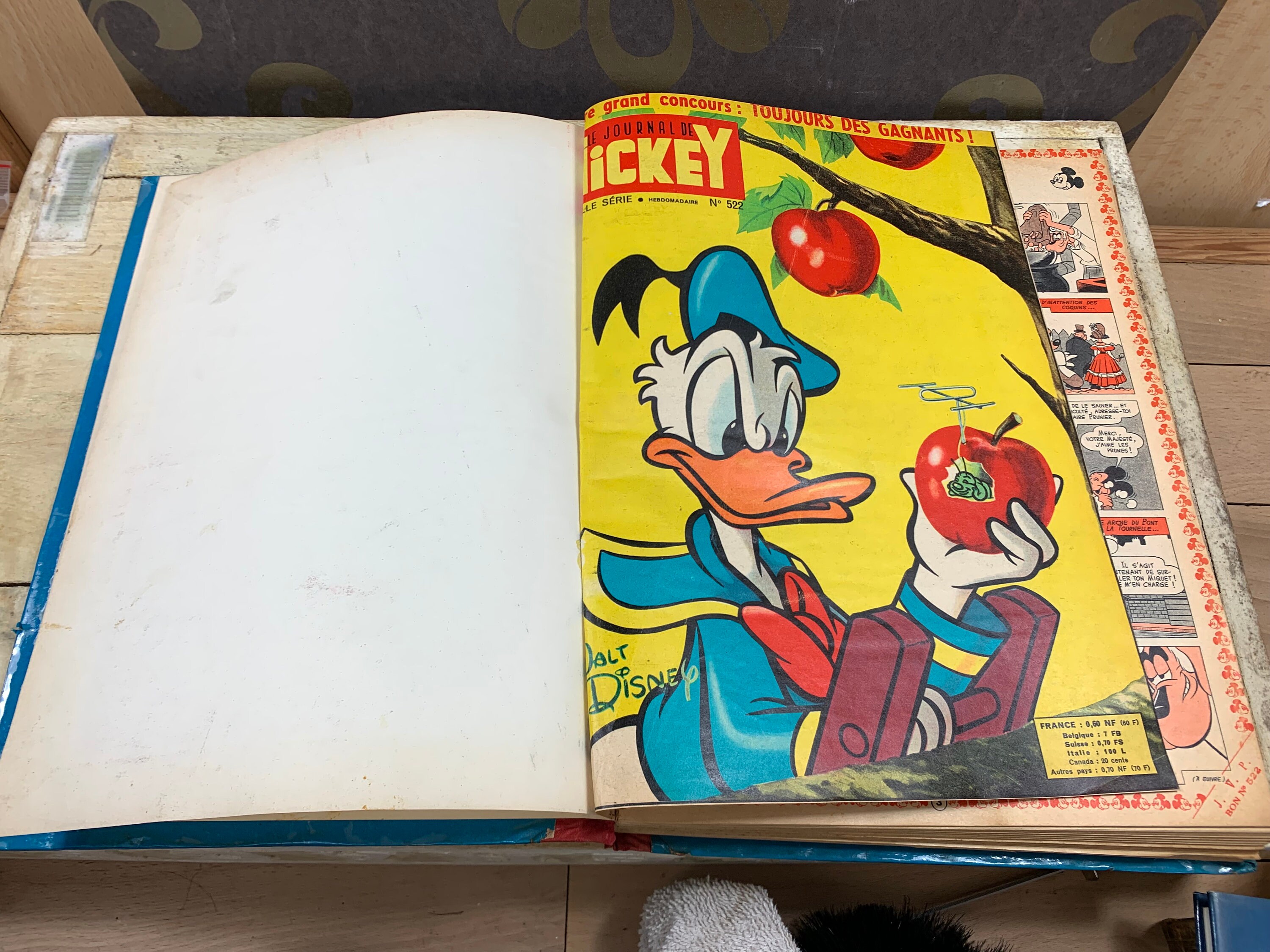 Le Journal De Mickey - 25 - Album 25 (numéros 522 à 538) - Disney